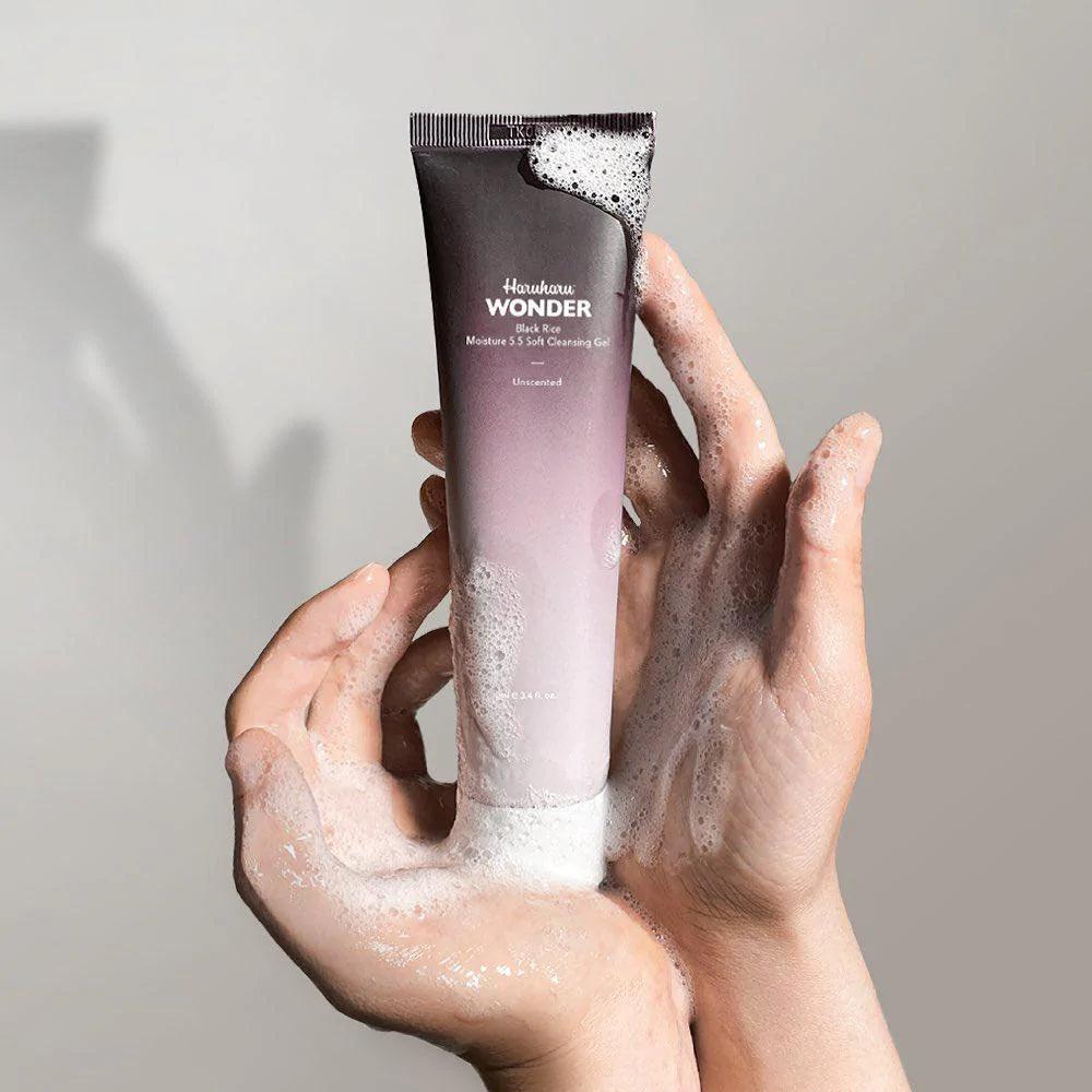 Wonder Black Rice Moisture 5.5 Soft Cleansing Gel – 100 ml - BEAUTINA